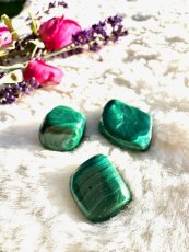 Malachit malý tromlovaný