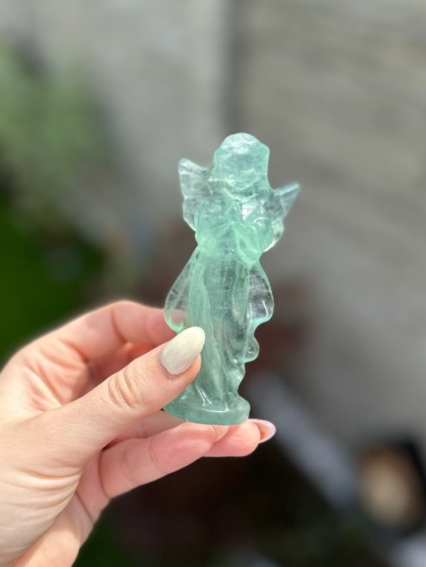 Fluorit Anděl pomoci, světle fialkovozelený fluorit
