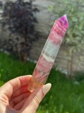 Fluorit hrot (špička) stojící
