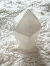 Selenit Obelisk
